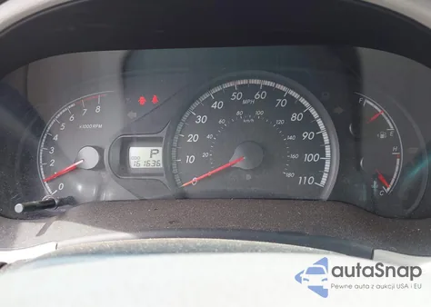 2014 Toyota Sienna Le V6 7 Passenger Auto Access Seat/Le V6 7 Passenger Mobility/Le V6 8 Passenger z USA, uszkodzony, nr VIN 5TDKK3DC4ES427453